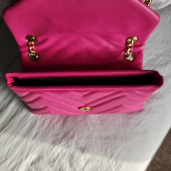Pink Quilted Crossbody Bag NWOT - Picture 10 of 13